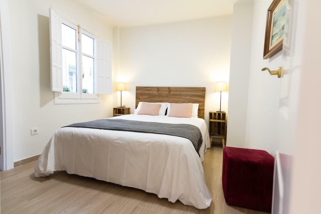 Alameda Mercado De Feria I - 2 Habitaciones Y 2 Banos เซบีญา ภายนอก รูปภาพ